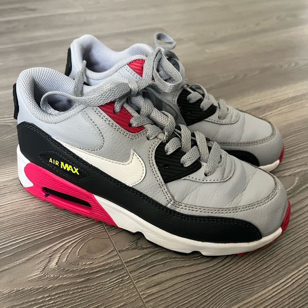 Nike Air Max youth size 2 shoes